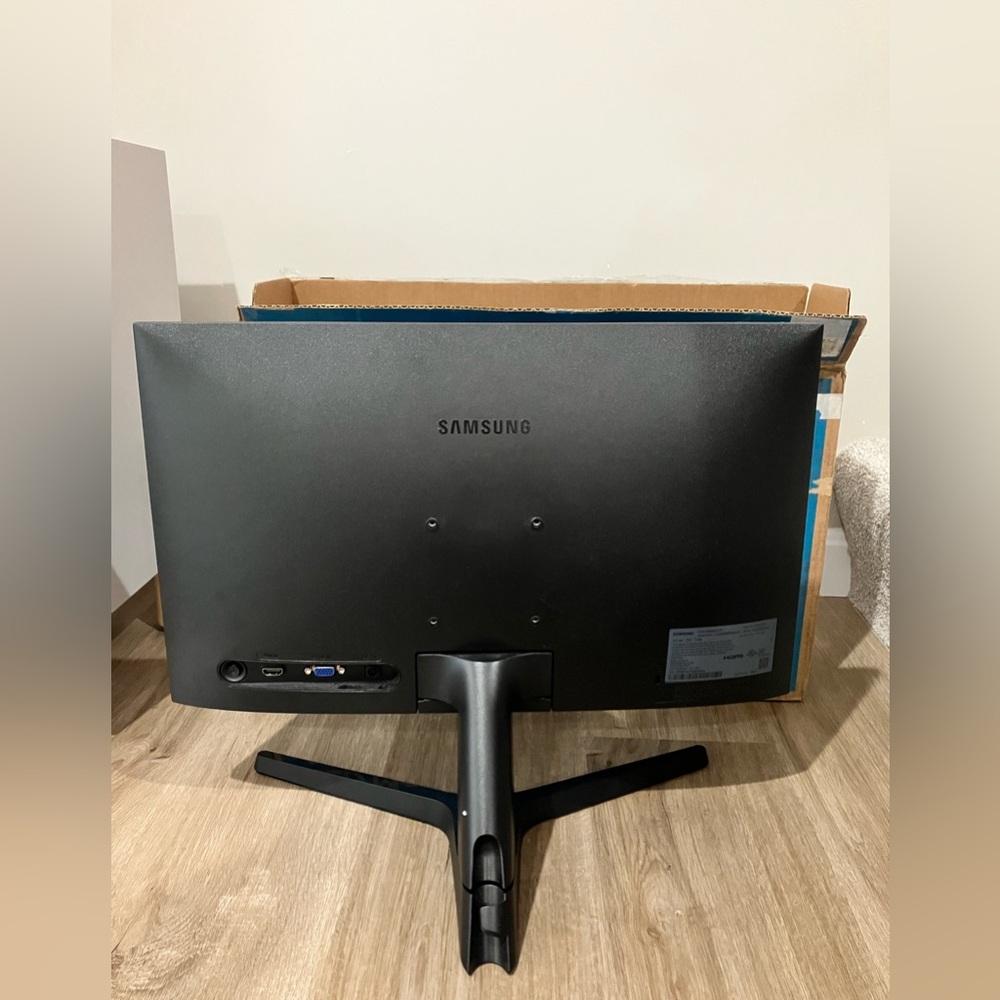 Samsung 22" Monitor Great Condition